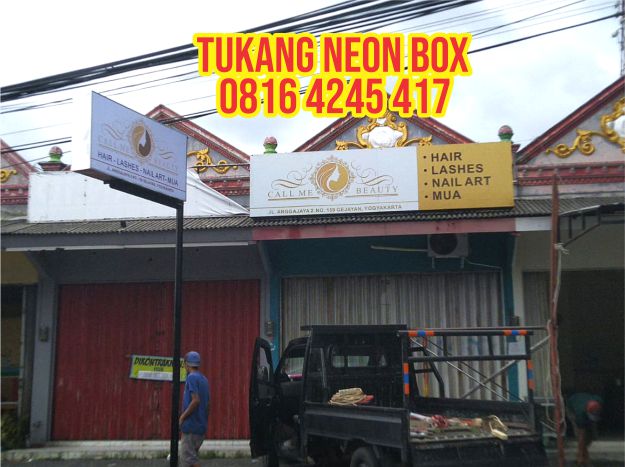 jasa oembuatan neon box di jogja